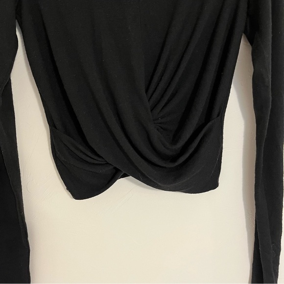 Wilfred Free Aritzia Cross Front Top - Picture 3 of 4